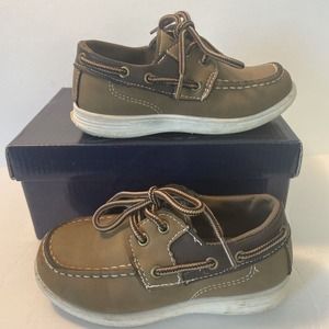 SAIL Rope SKU 4388 Taupe Brown Boys Boat Shoes Size 9 Lace Up